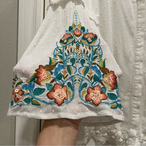 Chico’s Swiss Dot Button Up Shirt Women’s Large (2) White Lace Embroidered Modal - Picture 6 of 11